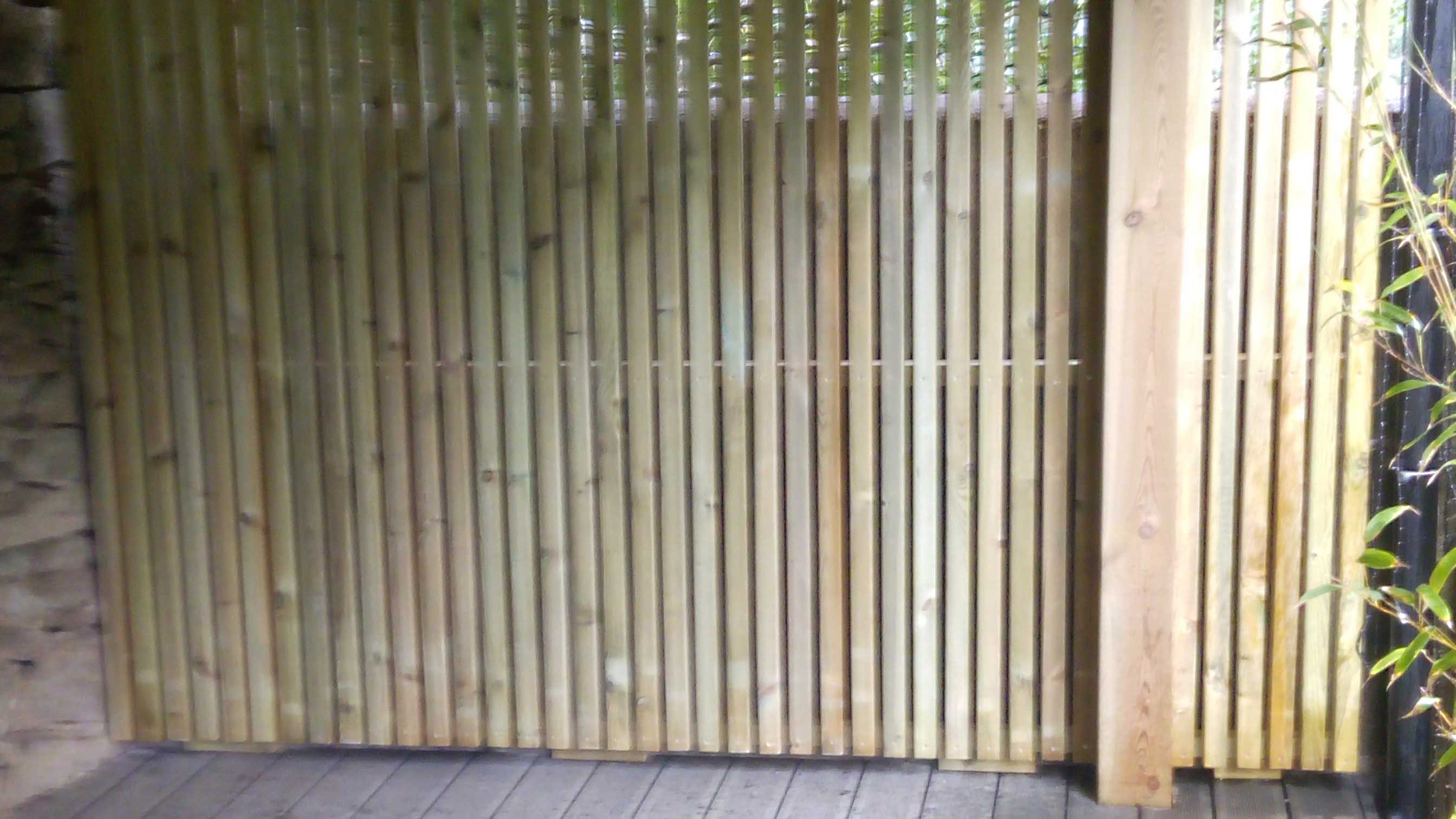 Jardidéal Paysagiste, Nantes 44, Panneau en bois sur mesure en liteaux de pin traité